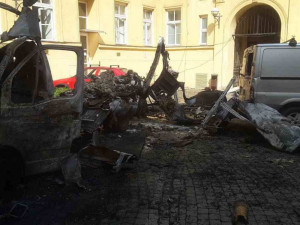 Následky výbuchu na rektorátu MU