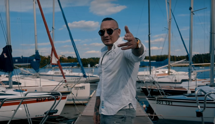 El Nino ve videoklipu Brno