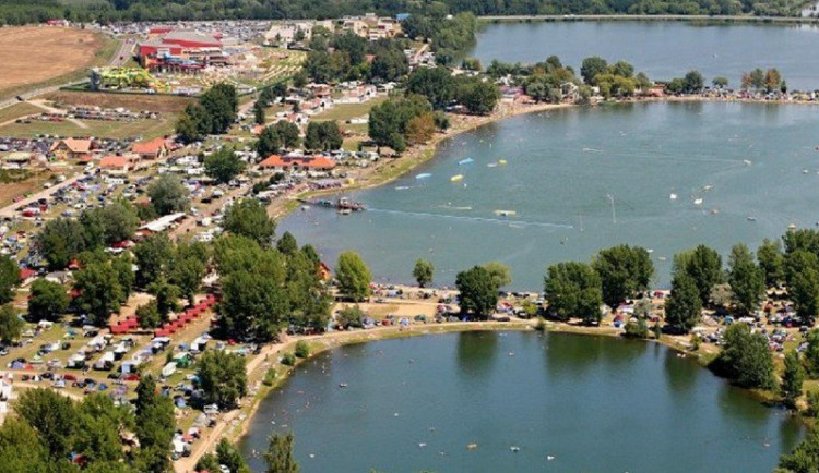 Nejvíc uzavřených stánků bylo v Pasohlávkách