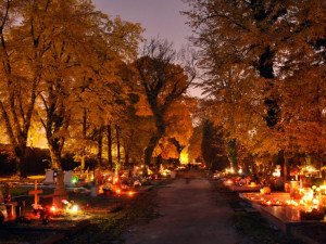 Brněnské hřbitovy budou na svátky otevřeny delší dobu