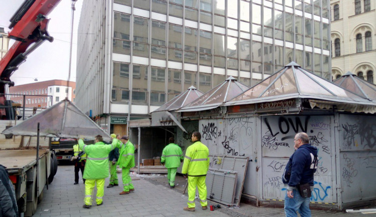 Likvidace tržiště na Pohořelci