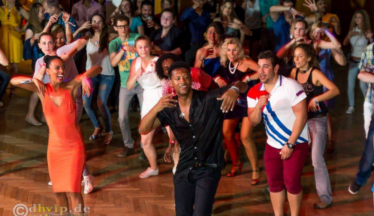 Fiesta Cubana co Vitamina