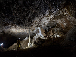 Jeskyňáři objevili v Moravském krasu novou jeskyni. Dostala jméno Elfí domeček