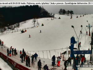 Podmínky pro lyžování na svazích jižní Moravy jsou dobré