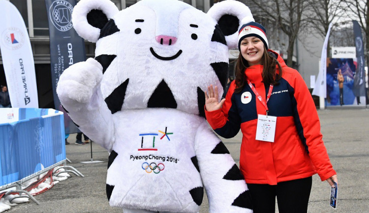 Dobrovolnice na olympijském festivalu
