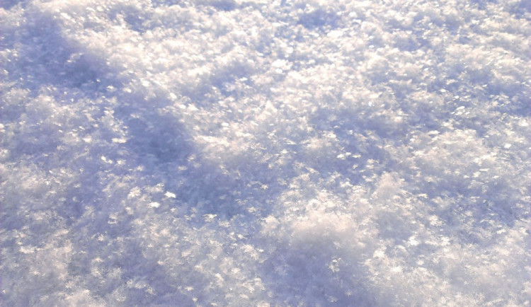 POČASÍ NA ÚTERÝ: Teploty přes den opět spadnou k mínus deseti