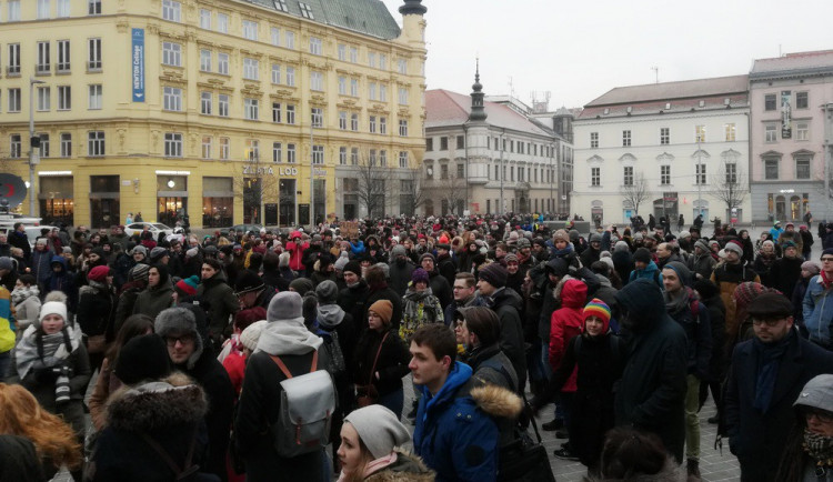 Tisíce lidí vyjdou zítra na Svoboďák demonstrovat proti zvolení Ondráčka šéfem komise GIBS