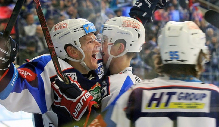 kometa-litvinov-krejcik-gol