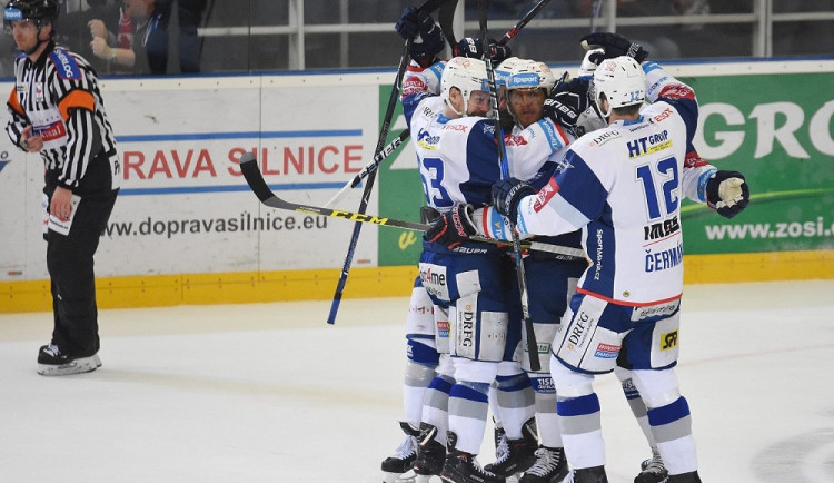 VIDEO: Kometa je ve finále! Mistři z Brna smetli Plzeň vysoko 6:2 a jsou prvním finalistou