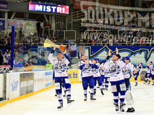 VIDEO: Brno má svoji první letošní hokejovou trofej. Junioři Komety se stali mistry republiky!