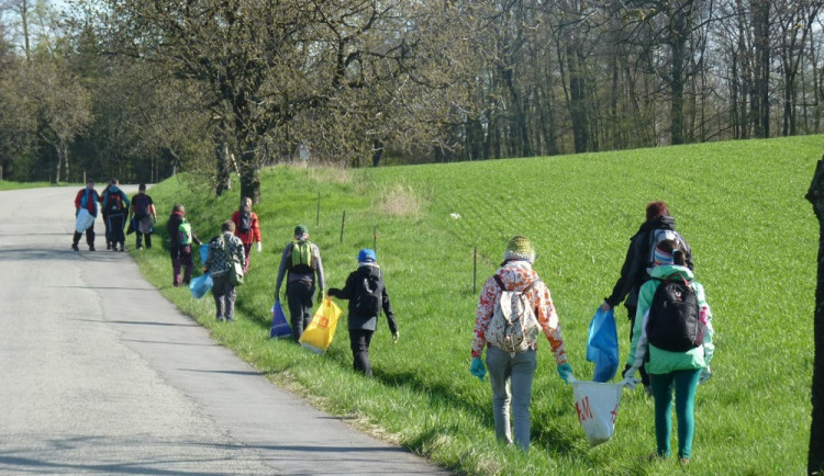 Moravský kras o víkendu uklidí necelá tisícovka dobrovolníků