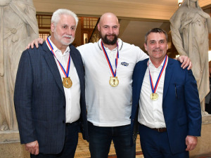 kometa hokejisti primátor1