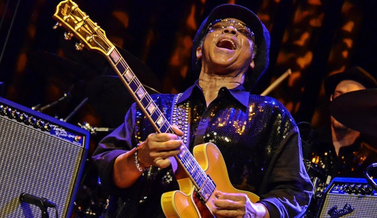 Al McKay z Earth, Wind and Fire