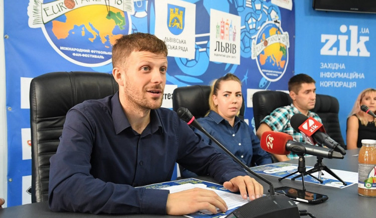 Matěj Hollan na tiskové konferenci k turnaji Eurofanz