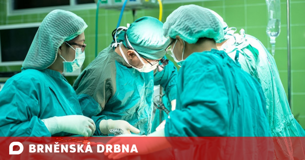 Brno orthopedists performed a unique operation in Europe, saving a young man’s leg Health |  News |  Brno Gossip