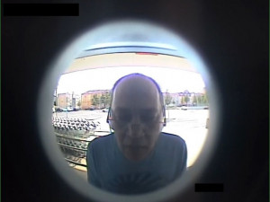 Nepoznáte tohoto muže?