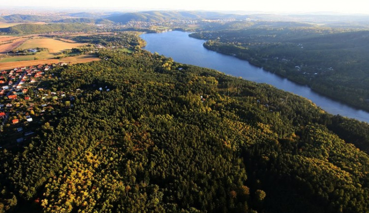 Město a kraj chtějí společně postavit cyklostezku okolo Prýglu. Od Rakovce po hrad Veveří