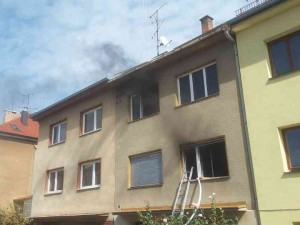 záchrana hořící byt brno5