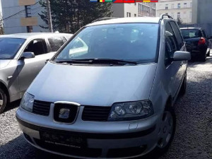 Ukradený Seat Alhambra