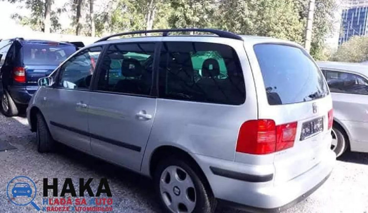 Ukradený Seat Alhambra