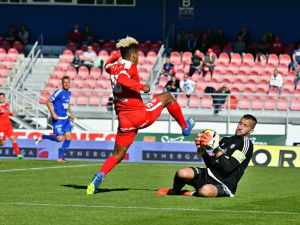 Varnsdorf byl nedobytný. Zbrojovka doma v deseti hráčích pouze remizovala