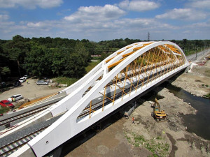 Železniční most přes Dyji u Břeclavi je nejlepší evropskou ocelovou stavbou