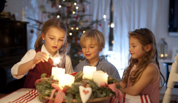 Udělejme dětem radostné Vánoce. Hledá se 200 Ježíšků pro děti z SOS dětských vesniček