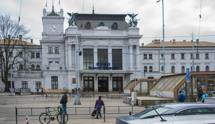 V Brně dnes začala největší výluka v historii hlavního nádraží