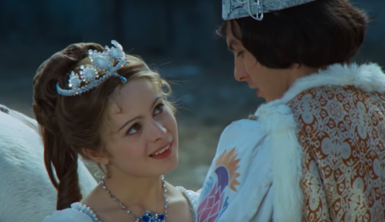 Tři oříšky pro Popelku