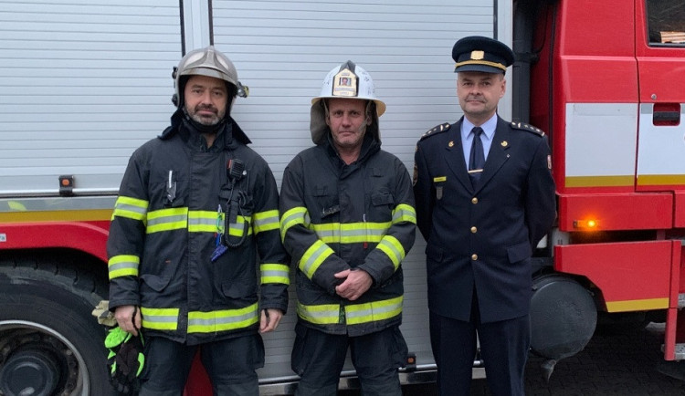 Jan "Bobo" Čumpelík (uprostřed)