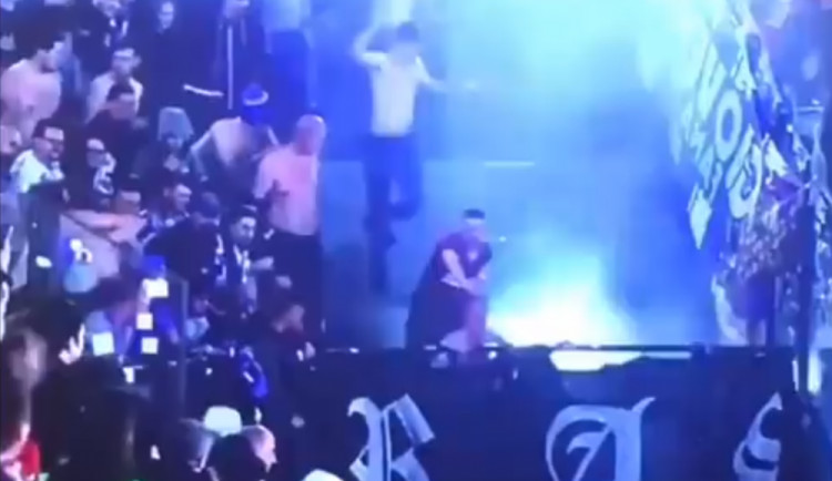 repro twitter/@danielschramm93