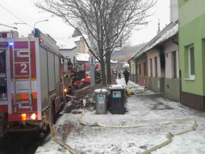 hasiči selská požár dům5