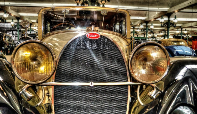 Legendární Bugatti oslaví 110 let od založení výstavou historických aut ve Vaňkovce