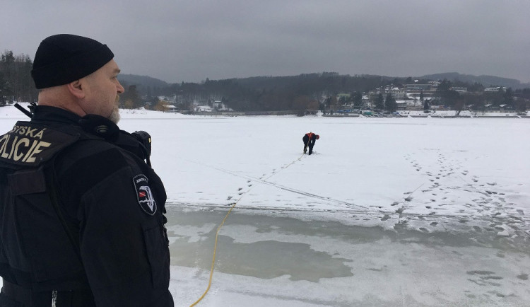 Povodí Moravy upouští kvůli oblevě nádrže, vstup na led je velmi nebezpečný
