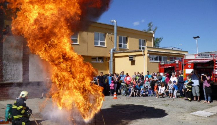 Den otevřených dveří na hasičské stanici v Brně