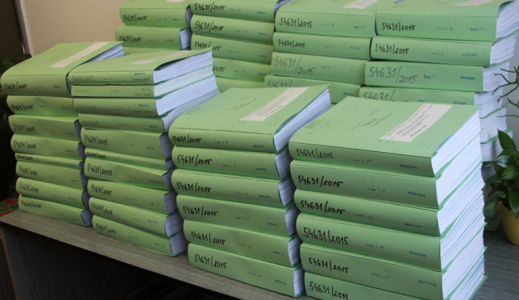 Spisový materiál o 16 tisících stran