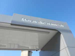Chytrá zastávka na Moravském náměstí