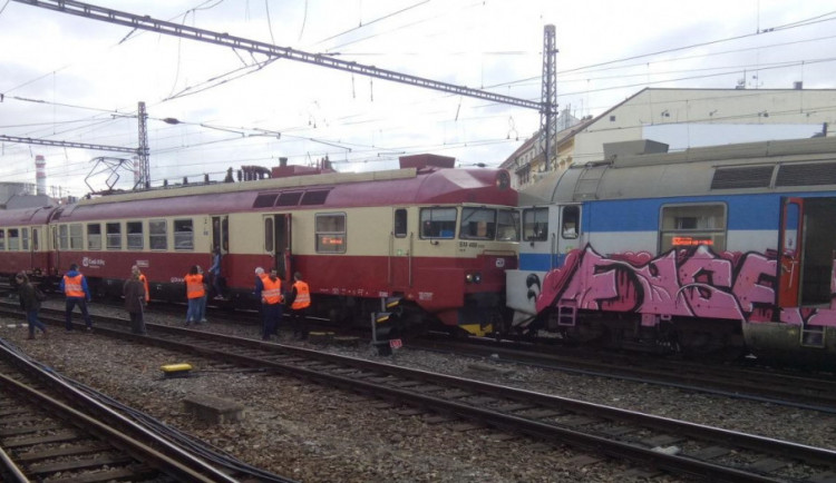 Strojvůdci by měli mít stejný bodový systém jako řidiči aut, prohlásil po srážce vlaků v Brně Ťok