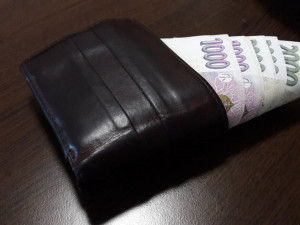 Seniorka našla v Brně tašku s více než dvanácti tisíci korunami. Vše poctivě vrátila