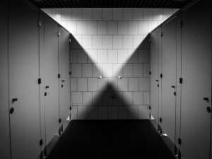 Muž zůstal v Brně uvězněn na veřejných záchodech
