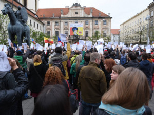 Demonstrace na Moravském náměstí