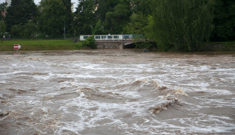 Meteorologové vydali výstrahu: jihu Moravy hrozí povodně