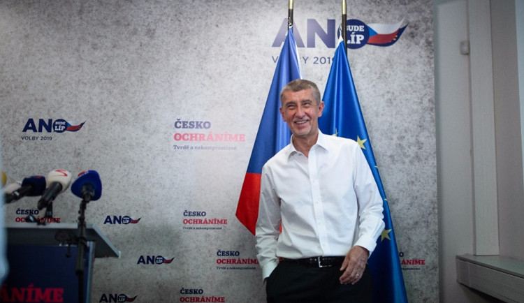 České volby do Evropského parlamentu vyhrálo ANO před ODS a Piráty. ČSSD propadlo
