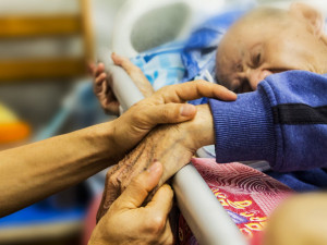 Kraj letos opět přispěje deset milionů na domácí hospicovou péči