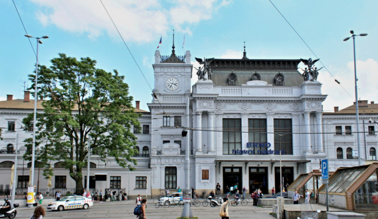 Budova hlavní nádraží v Brně se začne opravovat ve čtvrtek