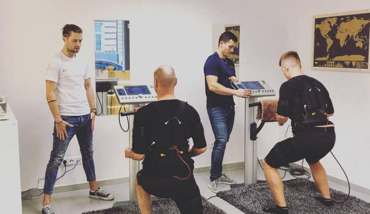 Cvičení EMS ve Wanderfitu