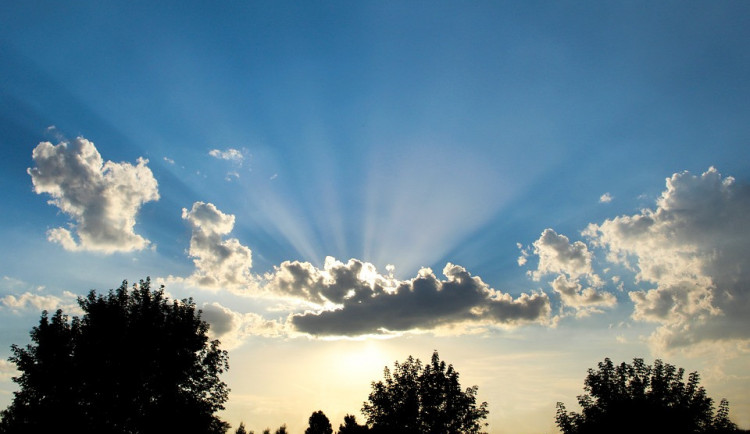 V úterý nás čeká oblačnost