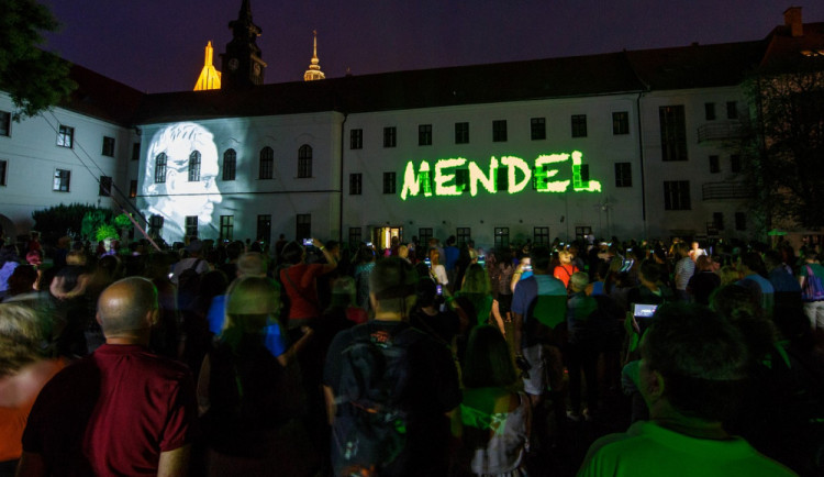 Festival Mendel je včelař
