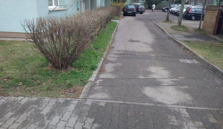 Práce na Střeleckém Vrchu pokračují, hotové by měly být na podzim