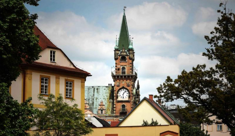 Chcete dnes na frýdlantskou věž? Prohlídky začnou až ve 13 hodin